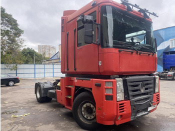 Sadulveok RENAULT Magnum 480