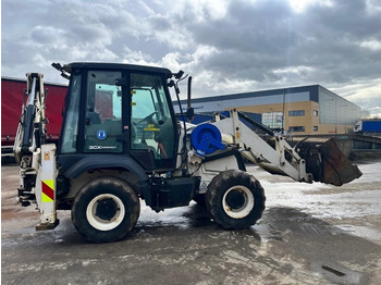Ekskavaator-laadur JCB 3CX