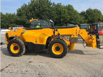 Teleskooplaadur JCB