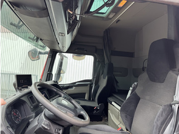 Interior photo 1: Konkstõstukiga veoauto MAN TGX 26.470 6X2-4 BL TGX 26.470 6X2-4 BL, Lenk-/Liftachse, XLX-Fahrerhaus, VDL Abrollanlage 7m