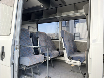 Väikebuss, Mikrobuss Mercedes-Benz 711 D-KA 4x2 711 D-KA 4x2, Standklima, 11-Sitze, 2 x on stock: pilt 4