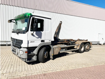 Konkstõstukiga veoauto MERCEDES-BENZ Actros 2541