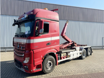 Konkstõstukiga veoauto MERCEDES-BENZ Actros 2551