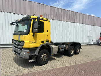 Kabiinišassiiga veoauto MERCEDES-BENZ Actros