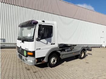 Kabiinišassiiga veoauto MERCEDES-BENZ Atego 815
