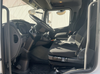 Interior photo 1: Kallurauto Mercedes-Benz Atego 818 K 4x2 Atego 818 K 4x2, 2x AHK, Meiller-Kipper, mehrfach Vorhanden!