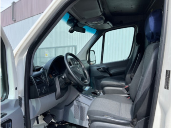 Mercedes-Benz Sprinter 313 CDI 4x2 Sprinter 313 CDI 4x2, EEV, Krankenwagen liising Mercedes-Benz Sprinter 313 CDI 4x2 Sprinter 313 CDI 4x2, EEV, Krankenwagen: pilt 4 Mercedes-Benz Sprinter 313 CDI 4x2 Sprinter 313 CDI 4x2, EEV, Krankenwagen liising Mercedes-Benz Sprinter 313 CDI 4x2 Sprinter 313 CDI 4x2, EEV, Krankenwagen: pilt 4