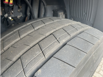 Sadulveok FH16 750 8x4 FH16 750 8x4, Retarder, Globetrotter, Vorlauflift/-lenk, Schwerlast 180T: pilt 4 Sadulveok FH16 750 8x4 FH16 750 8x4, Retarder, Globetrotter, Vorlauflift/-lenk, Schwerlast 180T: pilt 4