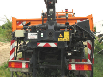 Tarbesõiduk Unimog U500 4x4 U500 4x4 405/40 mit Heckkran Hiab 077-1 HiDuo, absattelbar, Funk: pilt 5