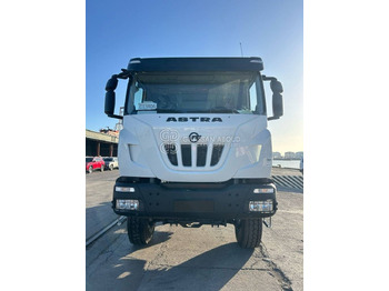 Kabiinišassiiga veoauto IVECO Astra