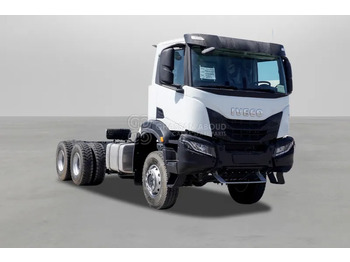 Kabiinišassiiga veoauto IVECO T-WAY