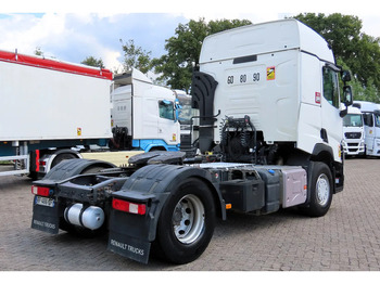 Sadulveok Renault T460 Retarder, PTO, Frigo, 586810 km. Good serviced truck: pilt 5