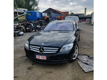 Auto MERCEDES-BENZ