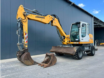 Ratastel ekskavaator LIEBHERR A 311