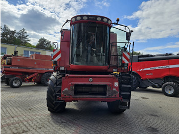Kombain CASE IH