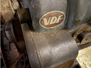 Metalli treipink Drehmaschine VDF Boehringer L&Z Drehbank + Zubehör: pilt 4 Metalli treipink Drehmaschine VDF Boehringer L&Z Drehbank + Zubehör: pilt 4