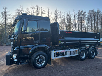 Veoauto MERCEDES-BENZ Arocs