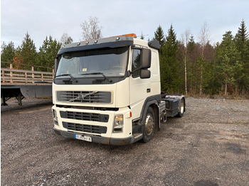 Veoauto VOLVO FM9