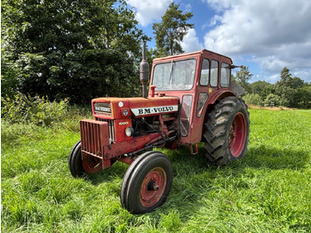 Traktor VOLVO