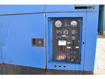 Puurimisplatvorm Ingersoll Rand Compressor 9270 of 9/270 Cummins ISL: pilt 3