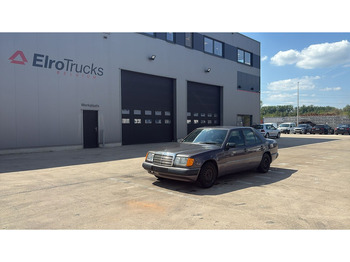 Sedaan MERCEDES-BENZ