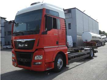 Konteinerveduk/ Tõstukiga veoauto MAN TGX 18.360