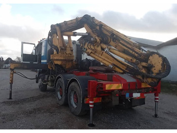 Sadulveok Scania R143-450 V8 Tractor unit with crane: pilt 4