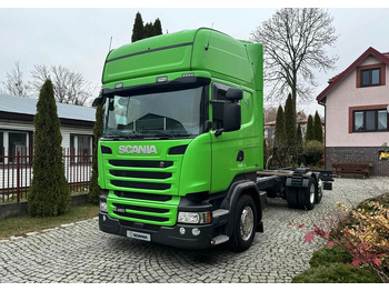 Kabiinišassiiga veoauto SCANIA R 450