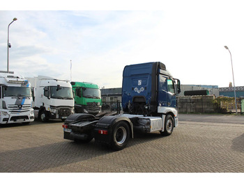 Sadulveok Mercedes-Benz Actros 1845 * RETARDER * 4X2 *: pilt 4