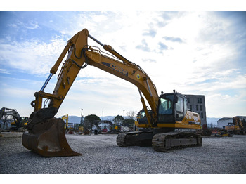 Lintekskavaator CASE