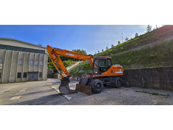 Ratastel ekskavaator DOOSAN DX160W