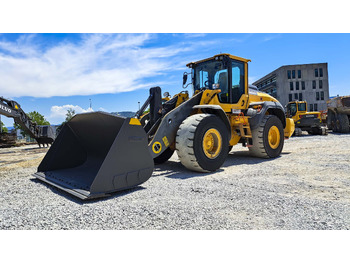 Rataslaadur VOLVO L120H