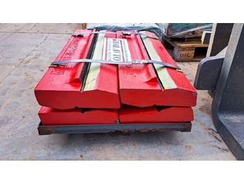 Uus Varuosa - Purusti Blow bar Rubble Master RM90 for crusher: pilt 5