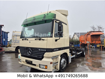 Konteinerveduk/ Tõstukiga veoauto MERCEDES-BENZ Actros 1835