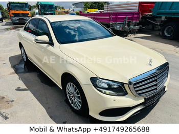 Sedaan MERCEDES-BENZ