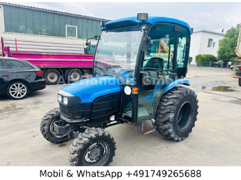 Traktor NEW HOLLAND TC series