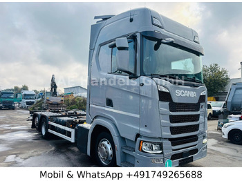 Kabiinišassiiga veoauto SCANIA S 450