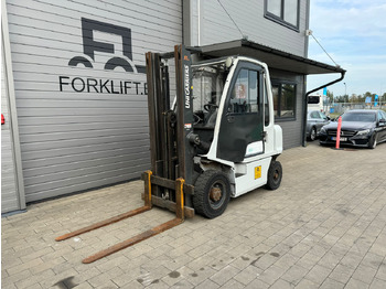 Diiseltõstuk UNICARRIERS