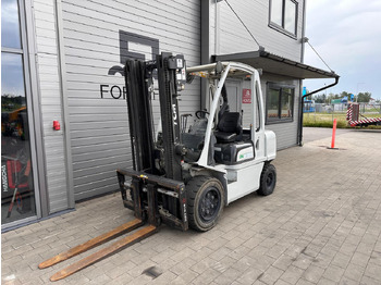 Diiseltõstuk UNICARRIERS