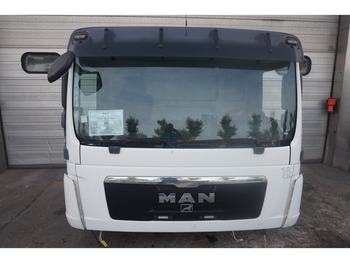 Kabiin ja interjöör MAN TGM
