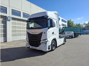 Sadulveok IVECO S-WAY