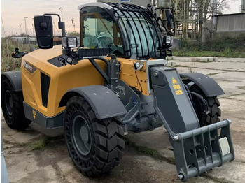 Teleskooplaadur LIEBHERR