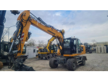 Ratastel ekskavaator LIEBHERR