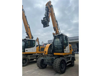 Ratastel ekskavaator LIEBHERR A 916