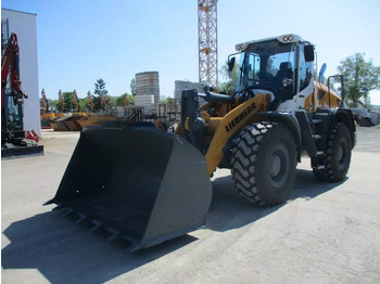 Rataslaadur LIEBHERR L 526