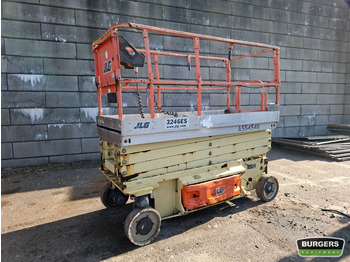 Käärlift JLG