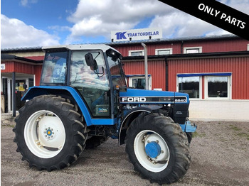 Traktor FORD