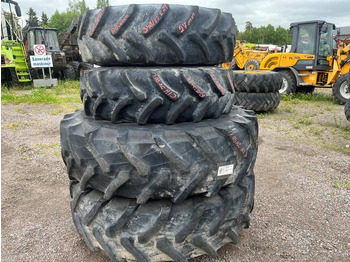 Rehv PIRELLI