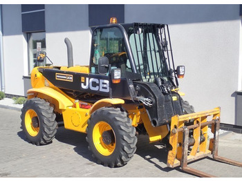 Teleskooplaadur JCB
