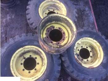 Komplektne ratas JOHN DEERE